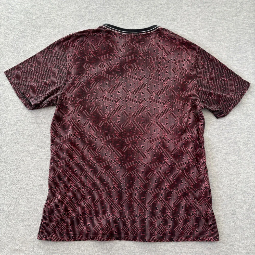True Religion Buddha Brand Mens XL T-Shirt Black Red Circuit Board Graphic Tee